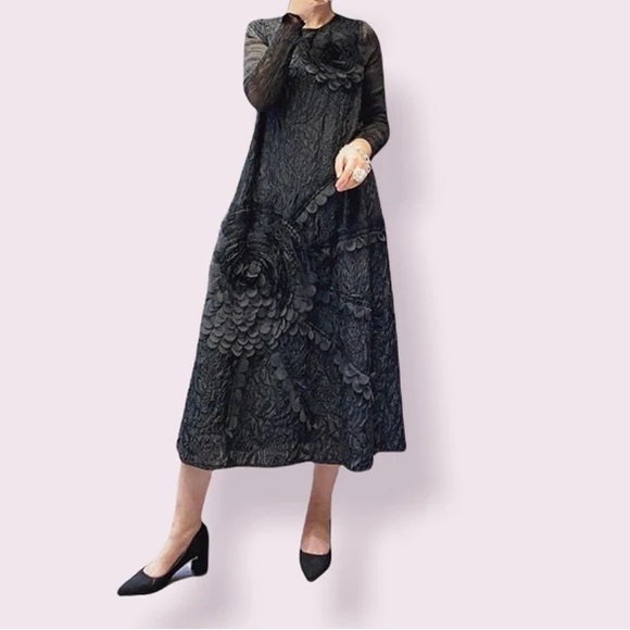 Dresses & Skirts - Vanite Coute Elegant Black Floral Women Dress